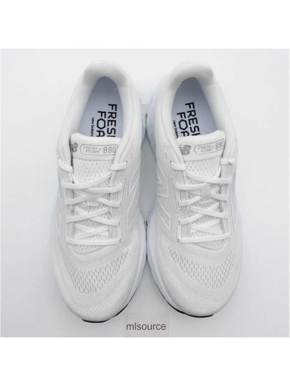 NEW New Balance Fresh Foam X 880 v14 Sneakers
